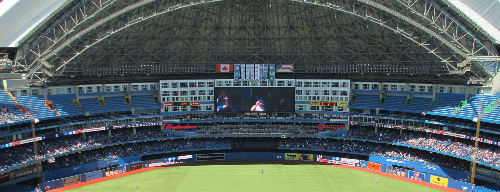 The Toronto Blue Jays Ballpark: Rogers Centre