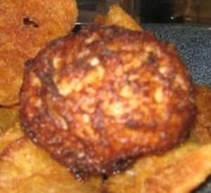 what to eat at camden yards crab cake