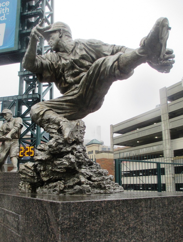 comerica park tips player statues