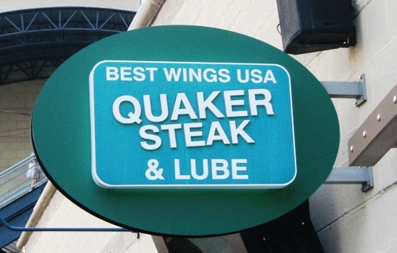 what to eat at pnc park quaker steak