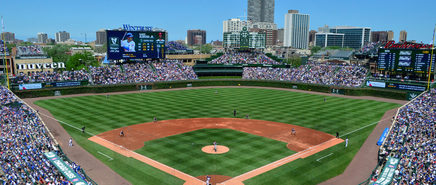 A Perfect Gift For A Cubs Fan. MLB Ballpark Guides