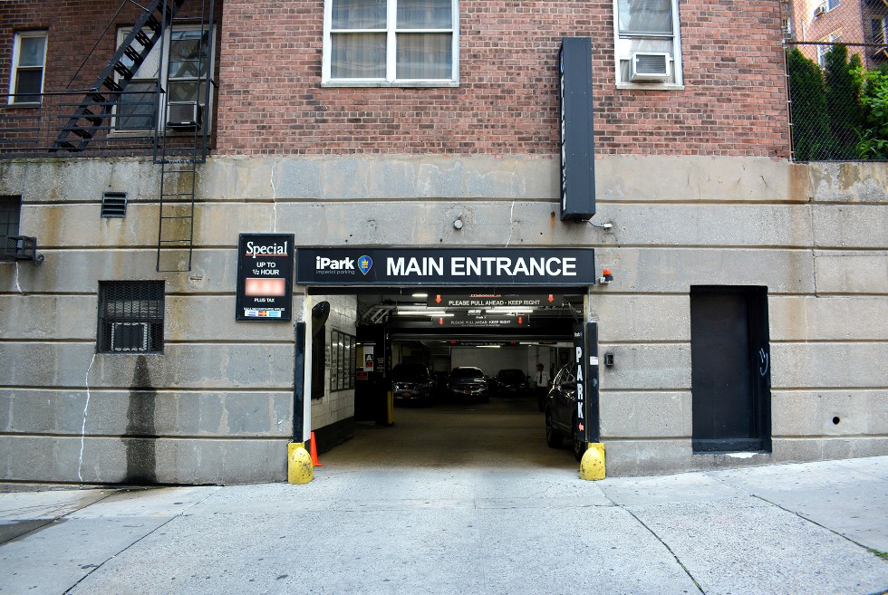 3 Yankee Stadium Parking Tips MLB Ballpark Guides