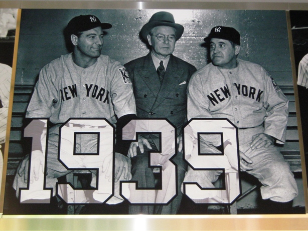 why do people hate the yankees lou gehrig