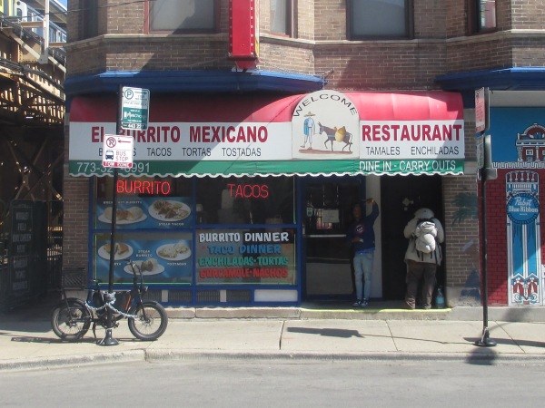 El Burrito Mexicano Wrigley 943