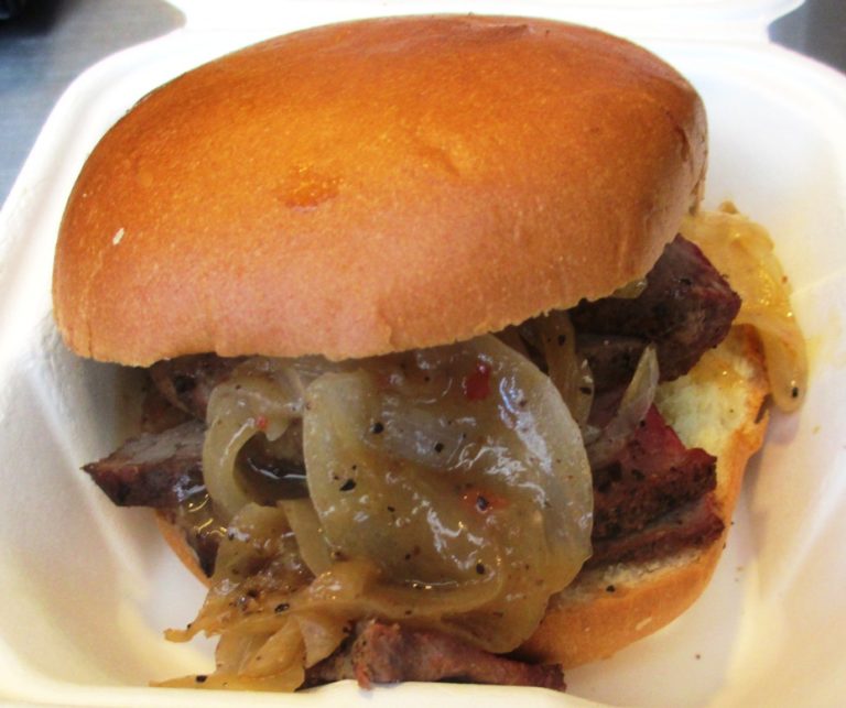 Yankee Stadium Food Restaurants, Burgers, Milkshakes, + Other Tips