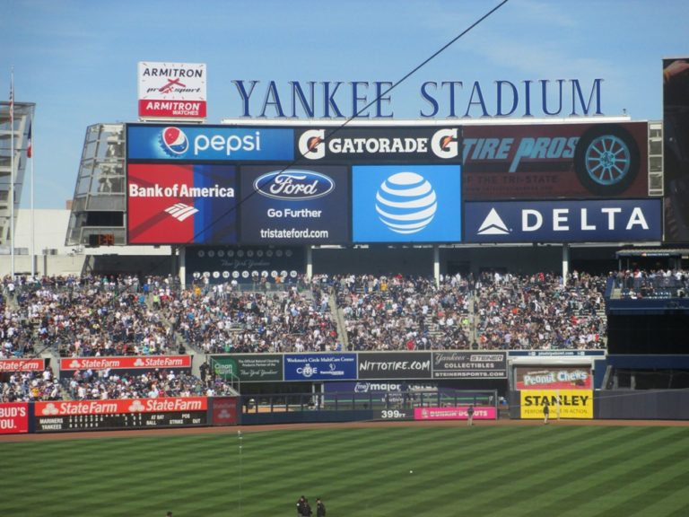 yankee-stadium-seating-best-seats-shade-and-standing-room-mlb