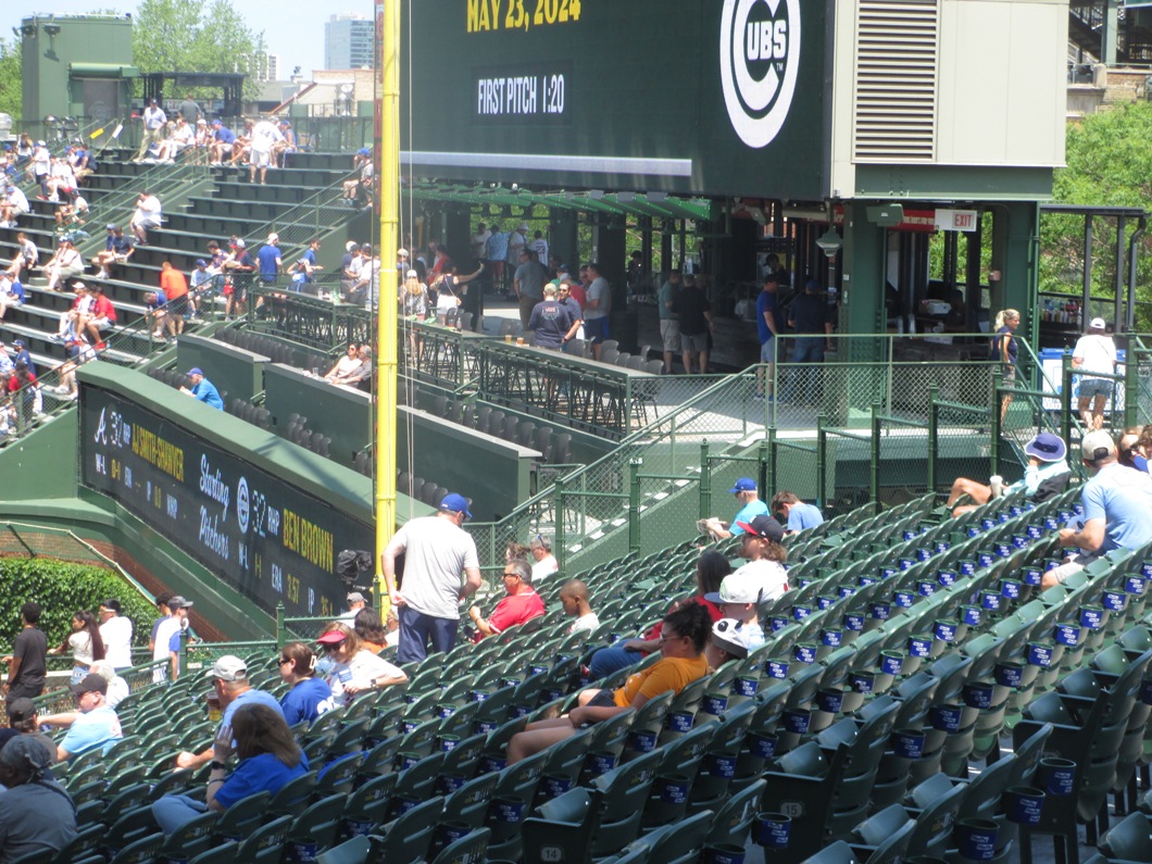 bleachers group tickets wrigley field