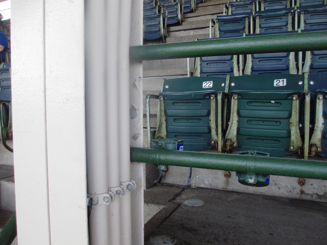 wrigley field upper level obstructed views