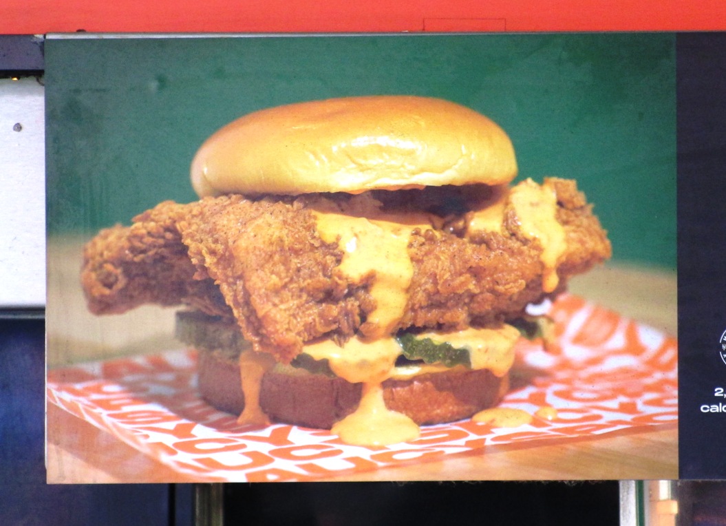 what to eat at a mets game fuku chicken sandwich