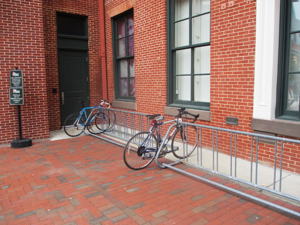 camden yards bicycle racks