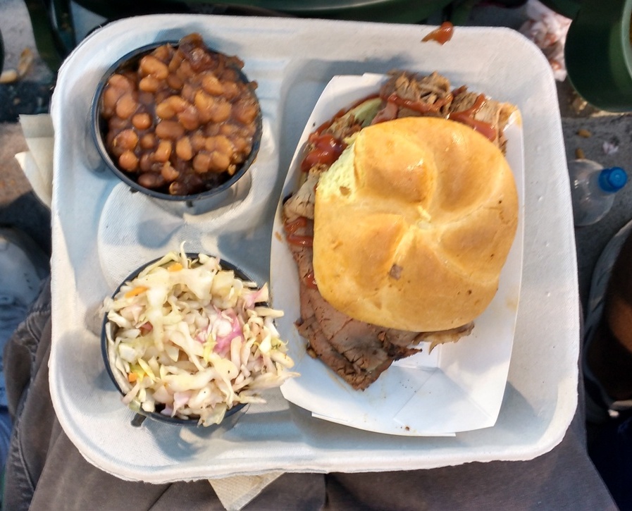what to eat at camden yards food