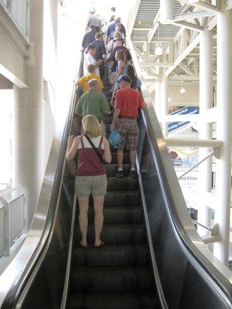 cleveland guardians concourse escalator