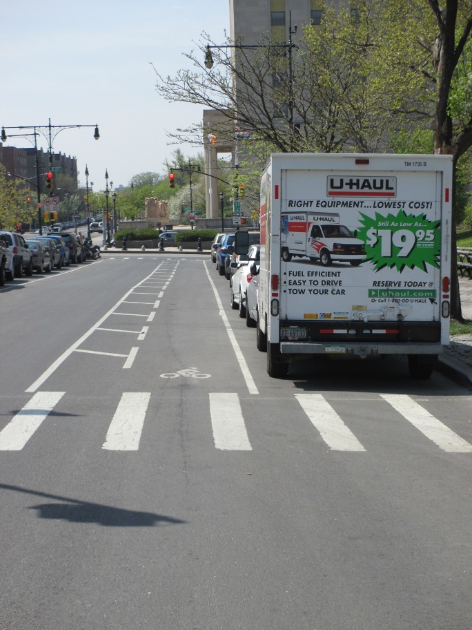 how to get to yankee stadium by bicycle