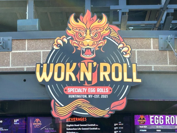 citi field food menu 2026 wok n' roll