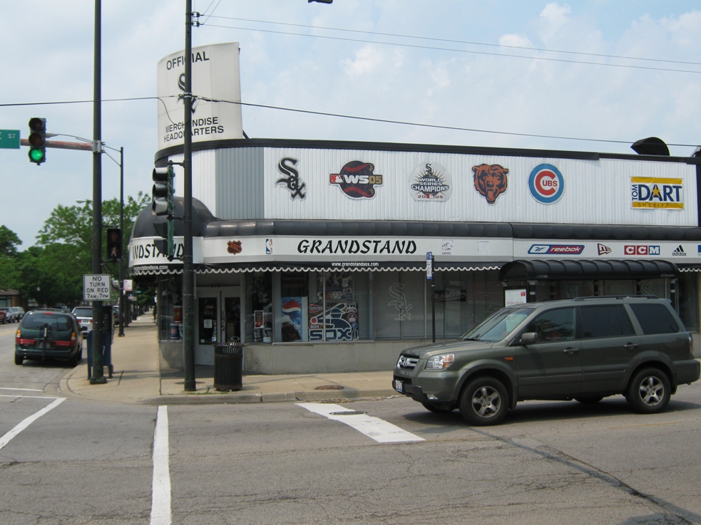 white sox parking grandstand sports 35th street