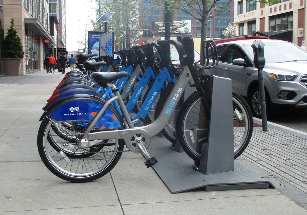 how to get to fenway park bikeshare bluebikes