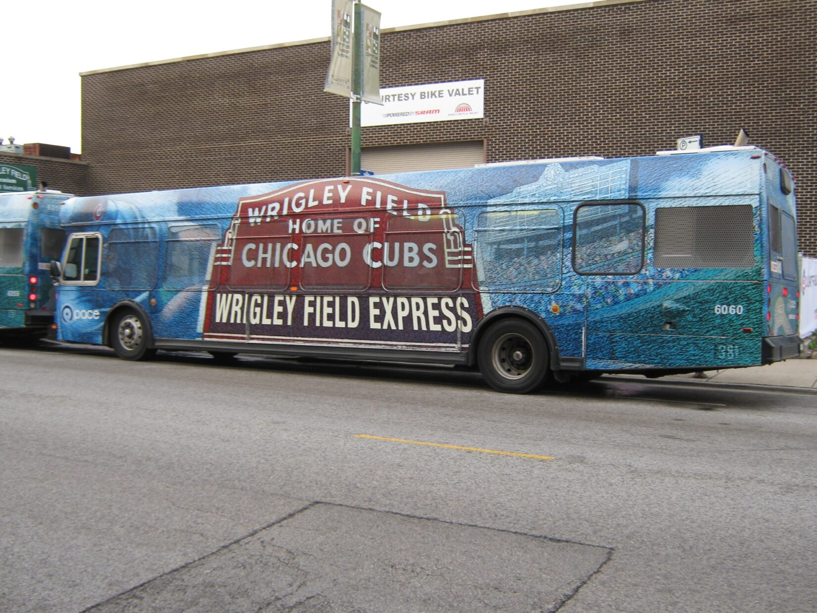 best way to get to wrigley field pace bus