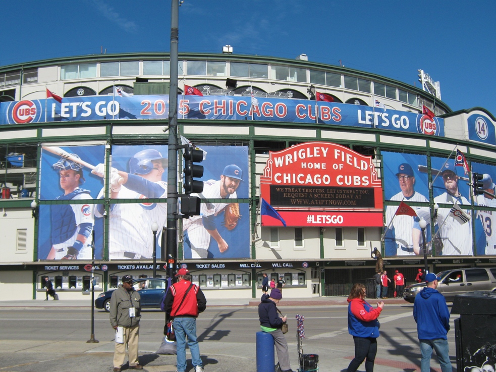 how to get to wrigley field chicago cubs game