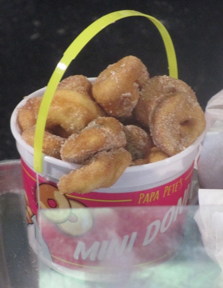 minnesota twins food papa pete's mini donuts