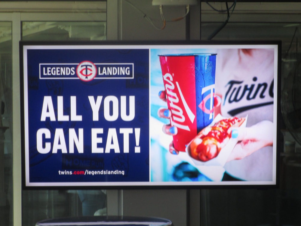 all you can eat seats target field