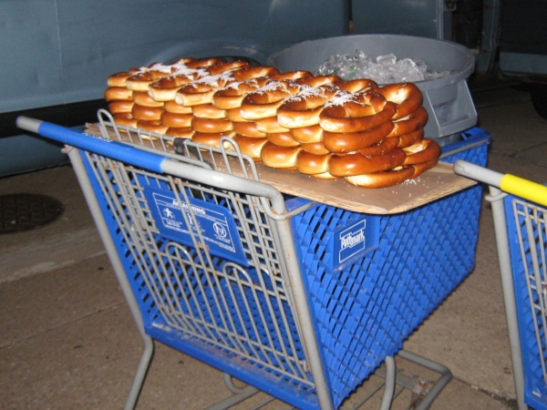 Bring your own food to phillies game