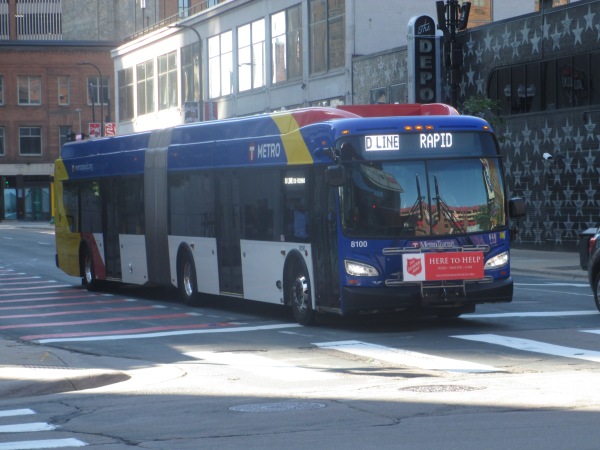 metro bus to target field for twins games