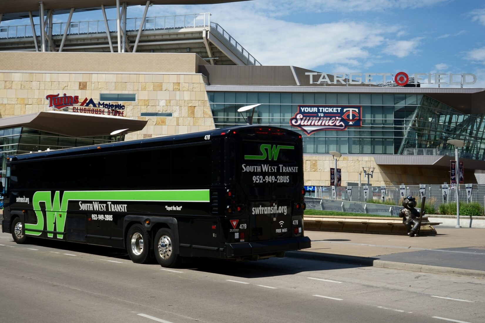 southwest transit twins express to target field