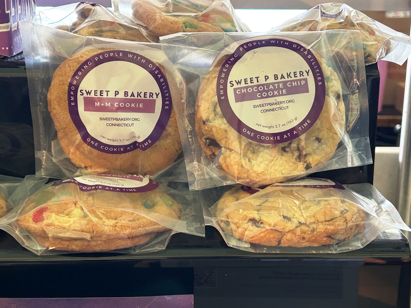 yankee stadium food menu sweet p bakery cookies