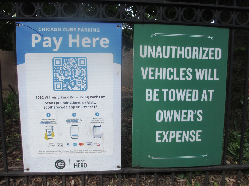 chicago cubs game parking