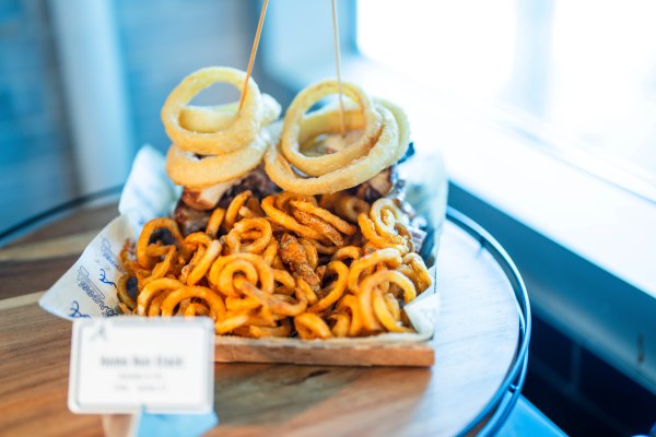truist park food menu 2025