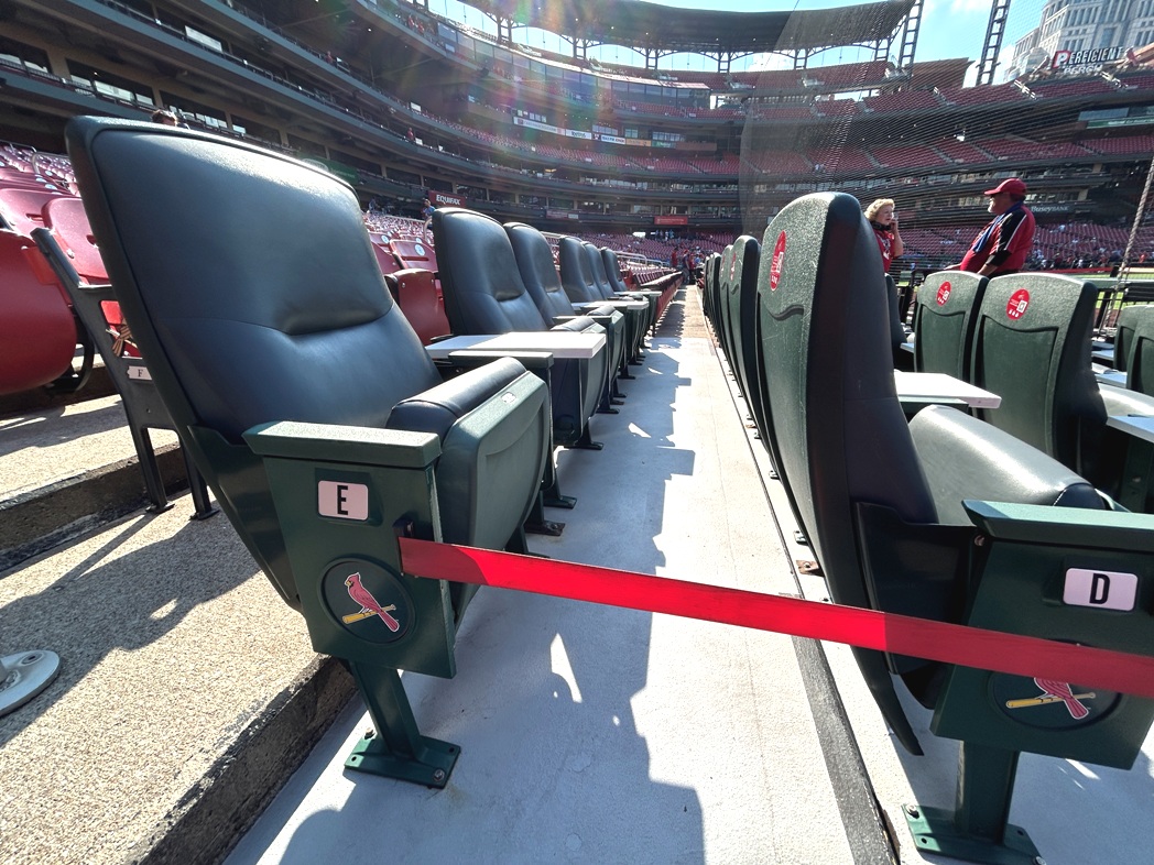 commissioners box seats busch stadium