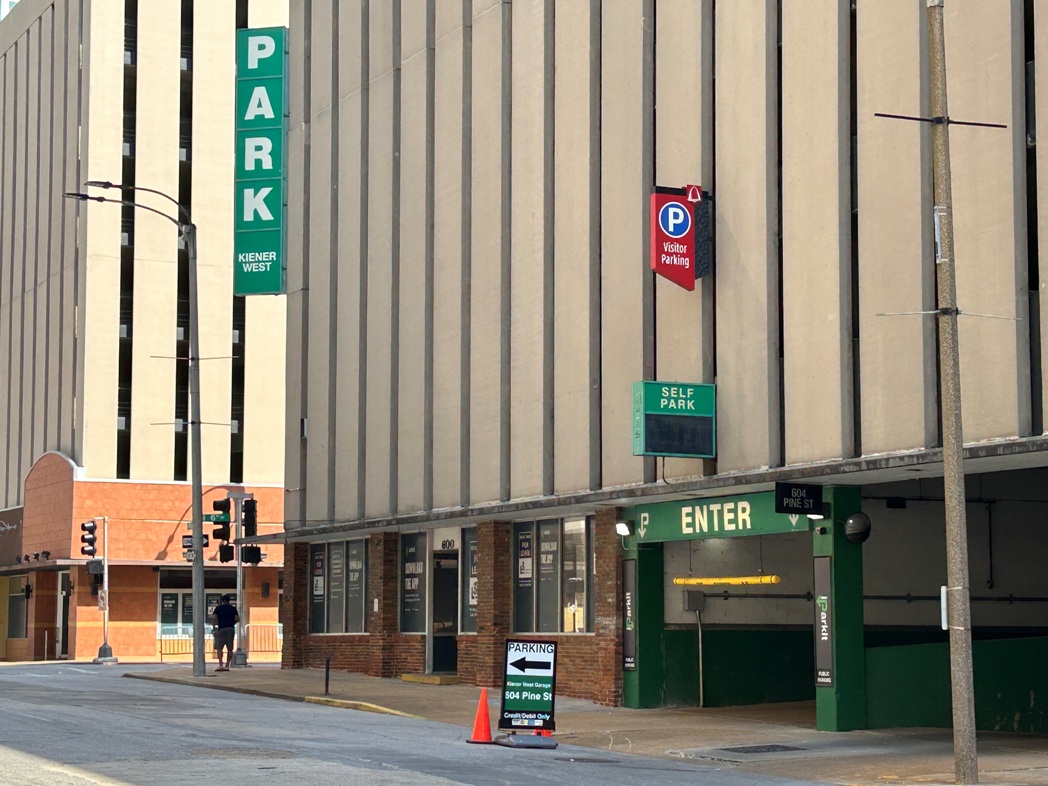 busch stadium parking tips kiener plaza garages