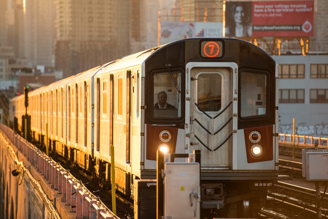 how to get to citi field mta 7 train