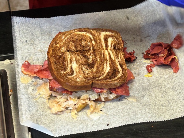 st louis cardinals menu deli sandwiches