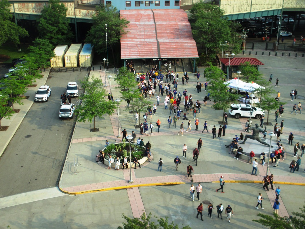 7 train to mets game