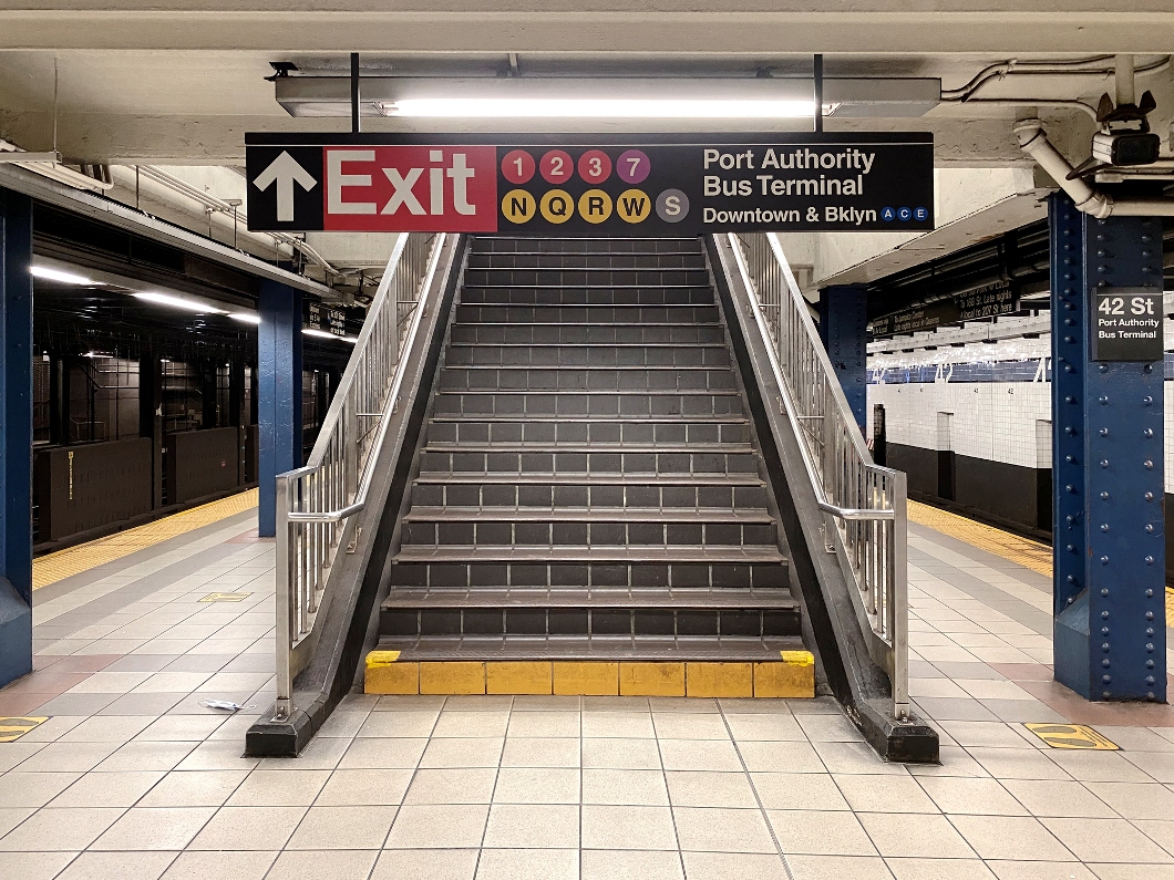 port authority bus terminal New York Mets