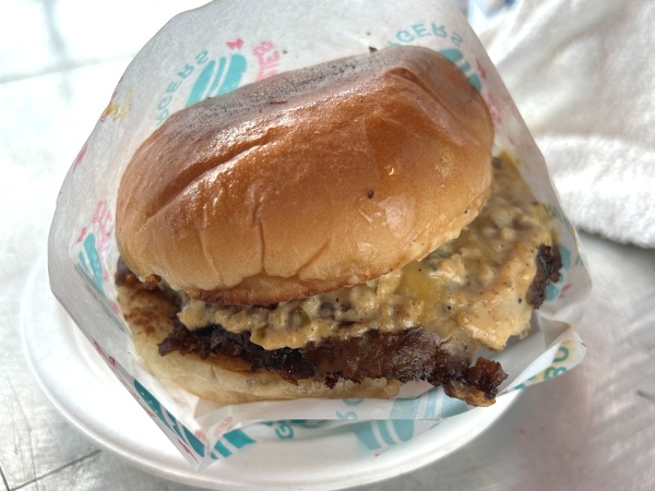 fuzzies burgers nationals park food menu