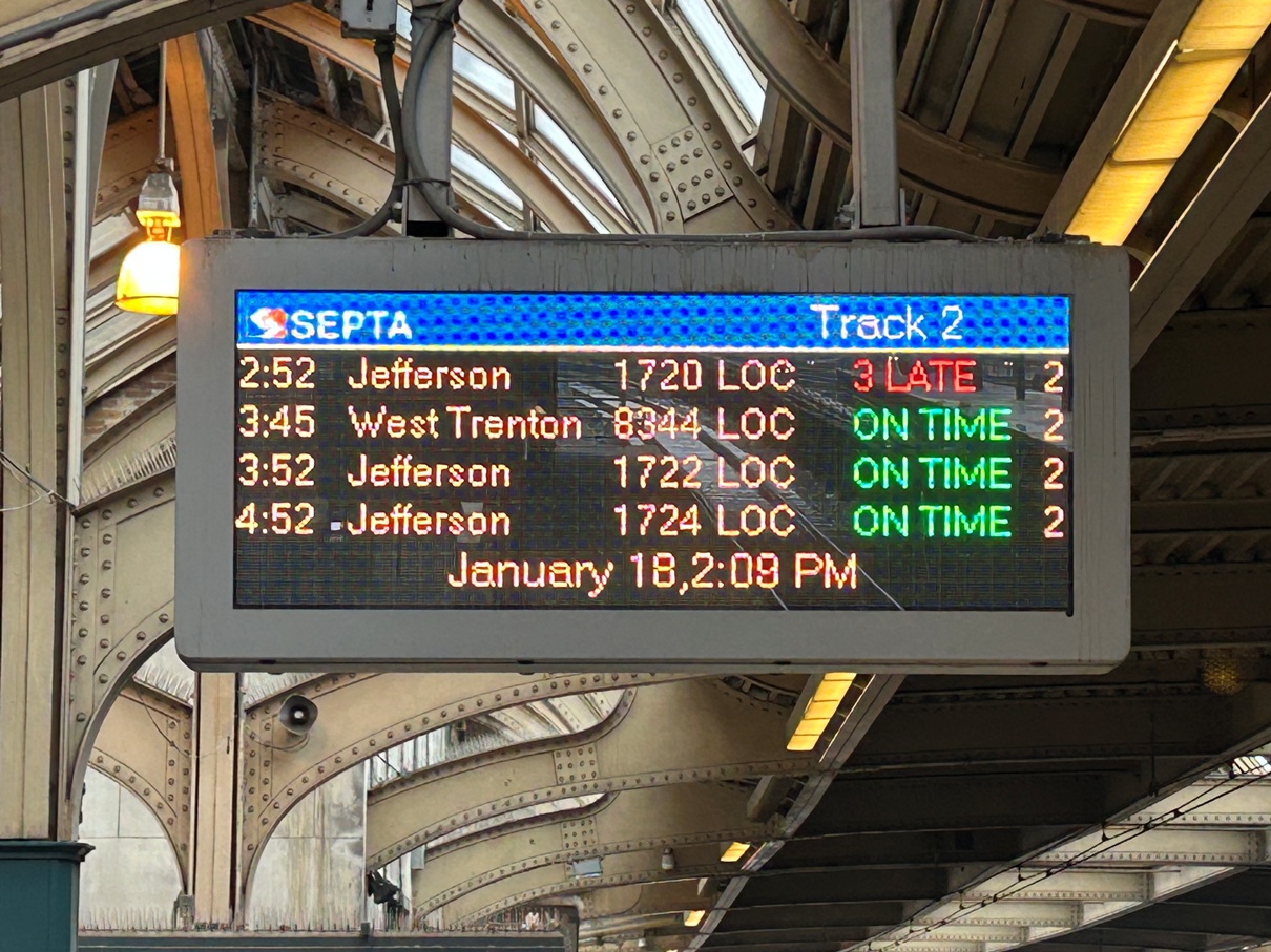 how to get to citizens bank park regional rail