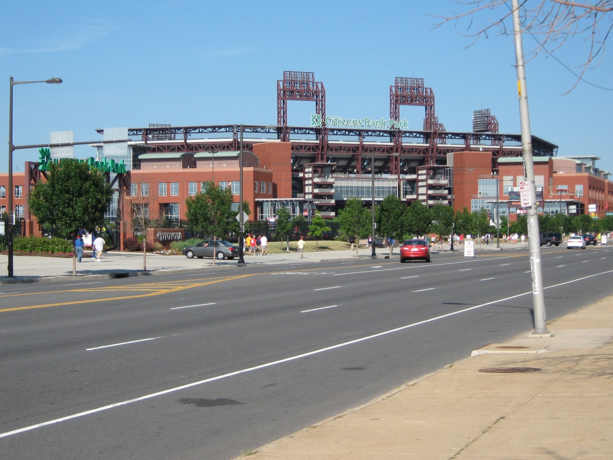 how to get to citizens bank park without a car