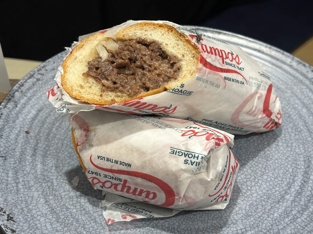 citizens bank park food campos cheesesteaks