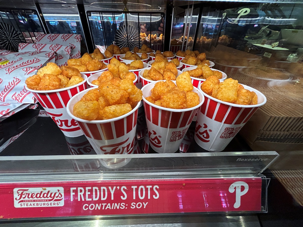 freddys citizens bank park food