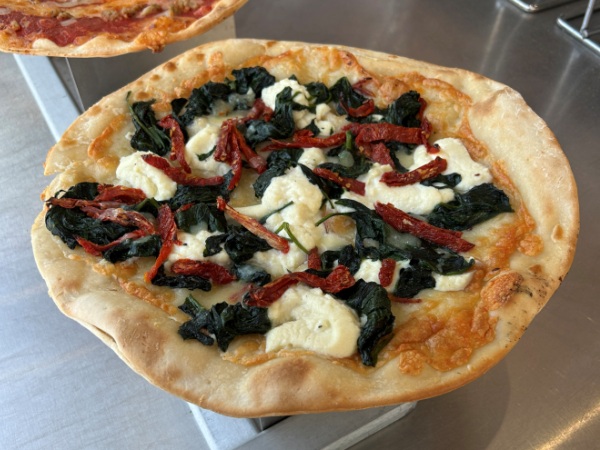 pass and stow citizens bank park food