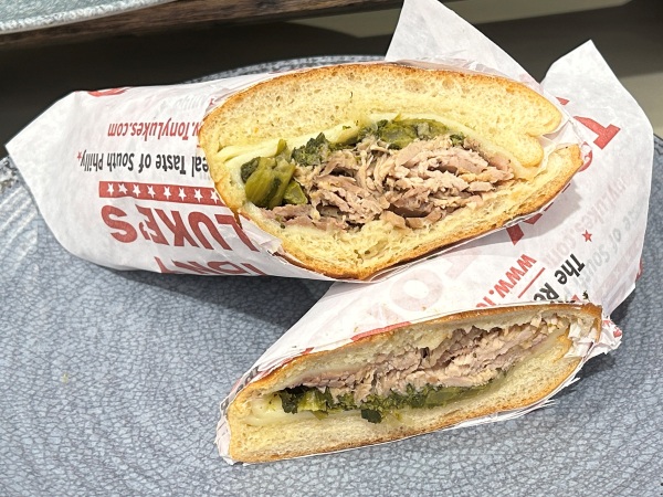 tony luke's roast pork phillies game