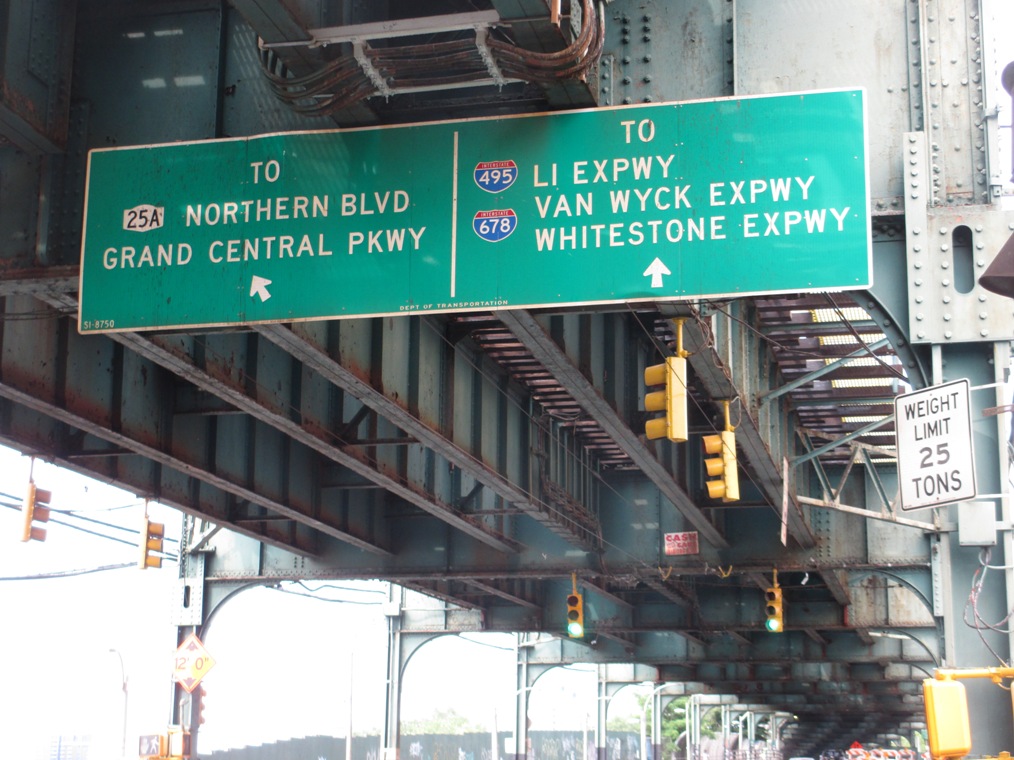 citi field new york mets game traffic