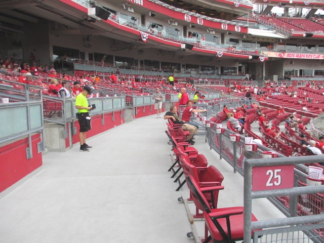 accessibility cincinnati reds