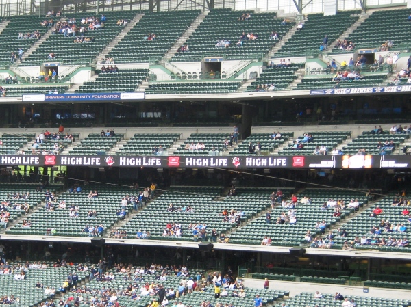 PNC club level milwaukee brewers