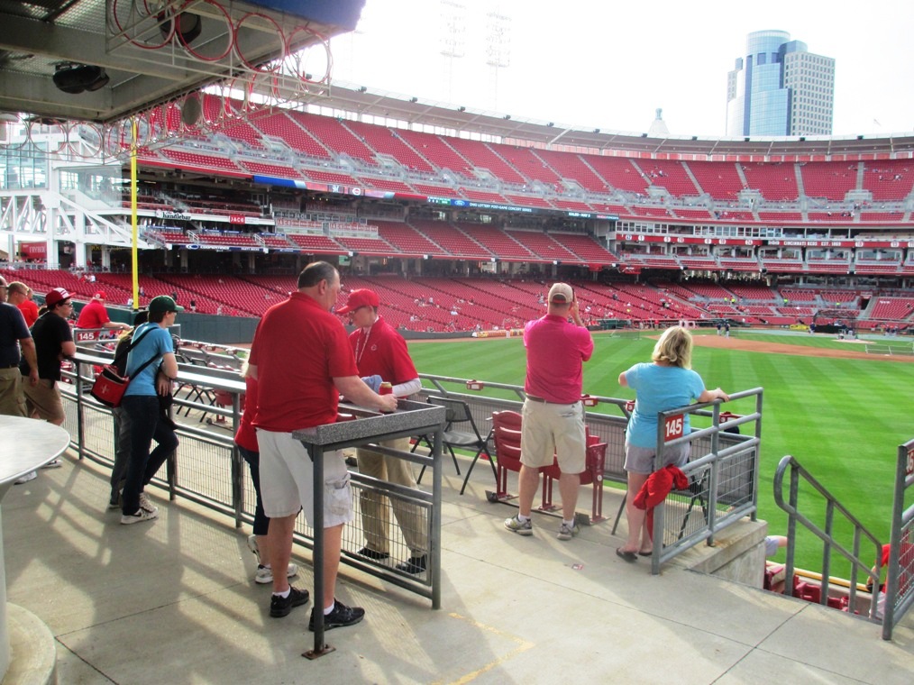 cincinnati reds standing room